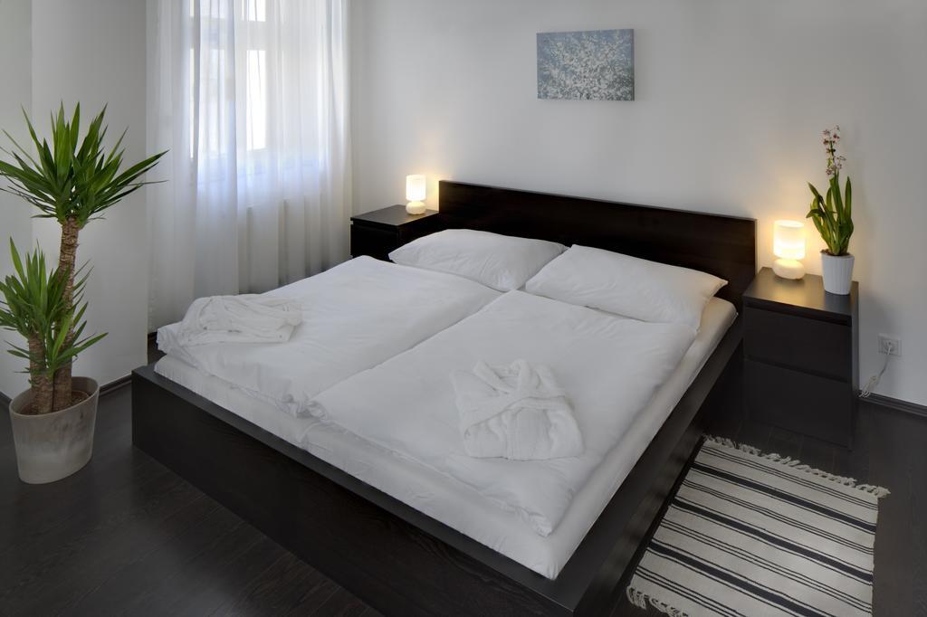 Three-Bedroom Apartment - Attic,78954885:JPEG